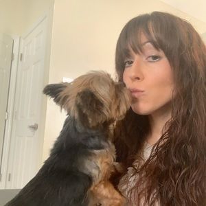 Meet your Posher, Christina